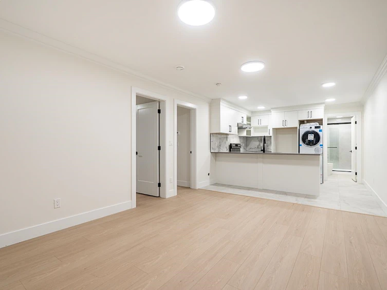 1-6210 Curtis Street, Burnaby, BC, V5B 2A5 - 21