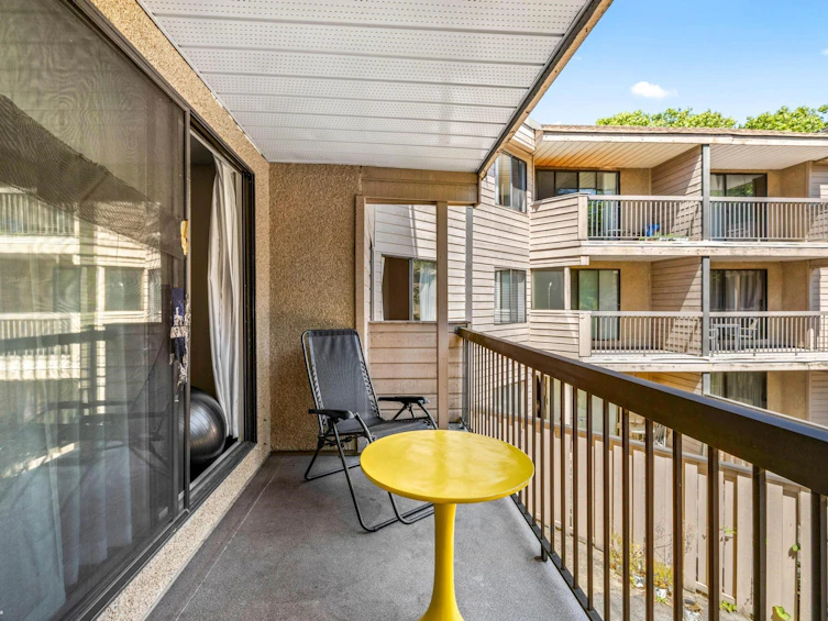 211-8400 Lansdowne Road, Richmond, BC, V6X 3G3 - 20