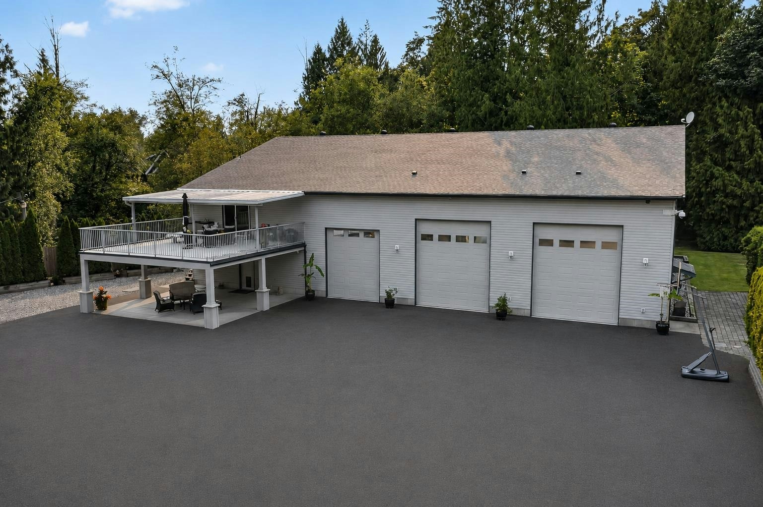 21790 100 Avenue - 2
