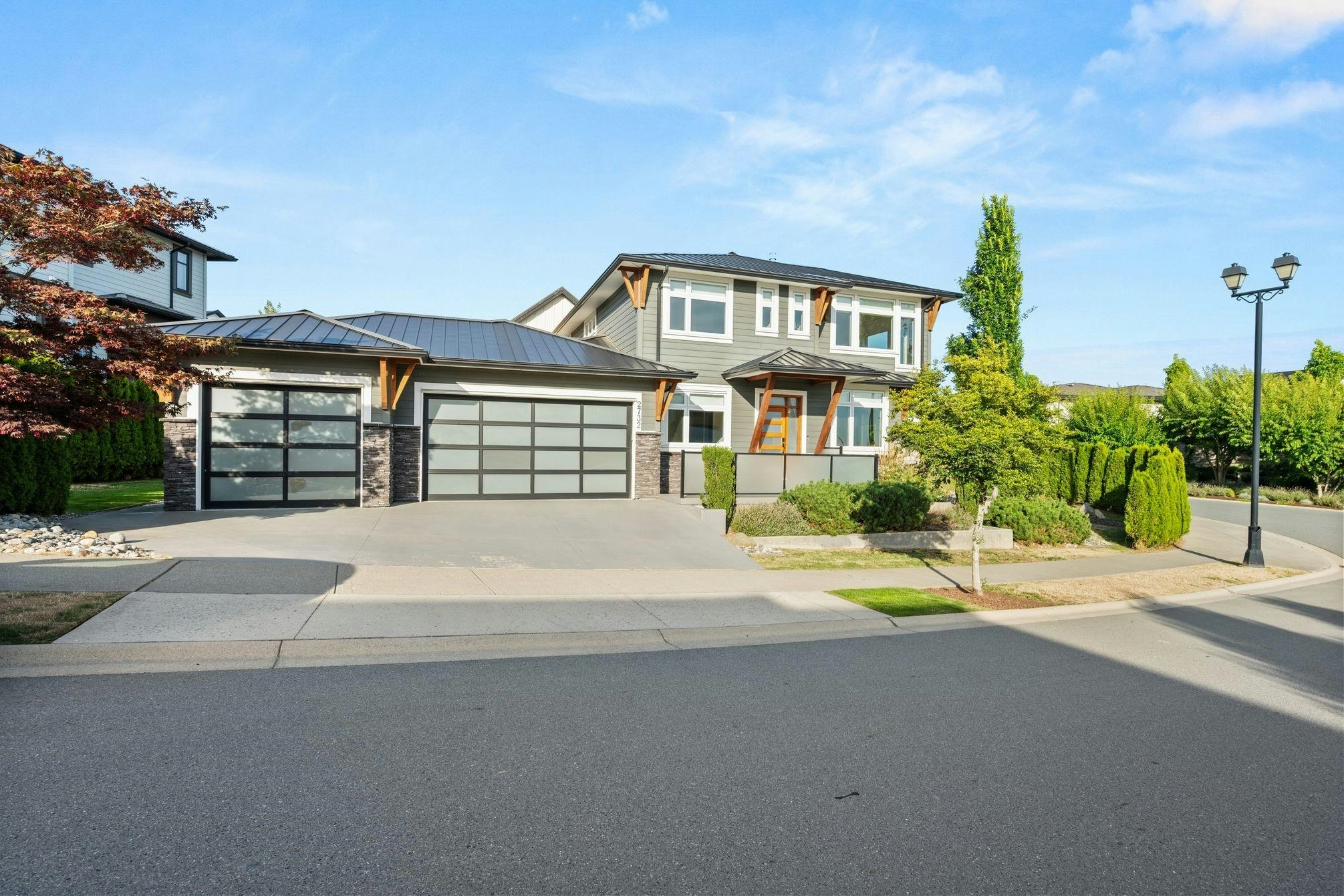 2732 Eagle Summit Crescent - 2