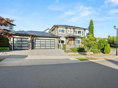 2732 Eagle Summit Crescent - 2