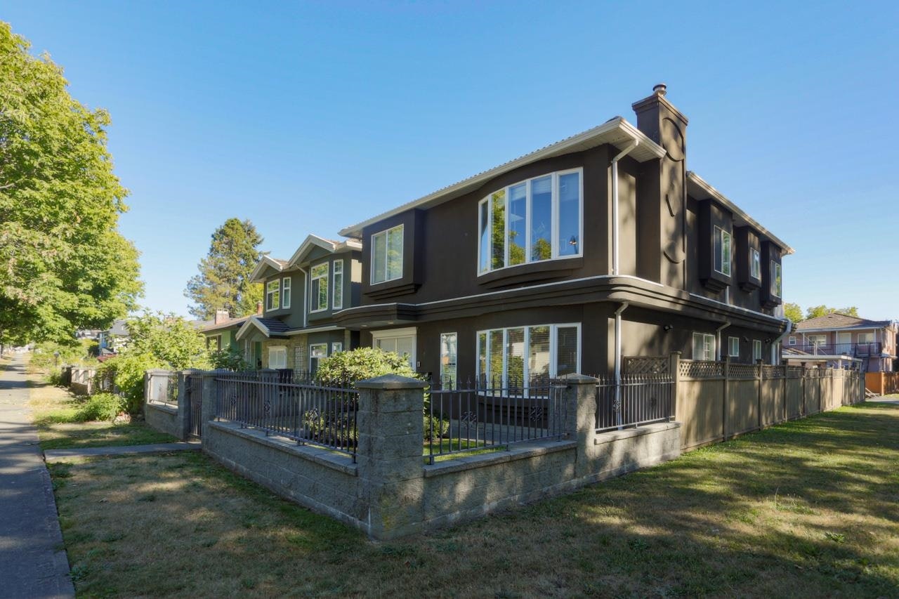 1808 E 51st Avenue, Vancouver, BC, V5P 1V9