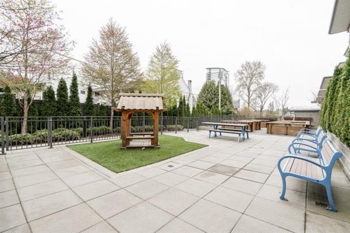 201-5460 Broadway, Burnaby, BC, V5B 0B4 - 24