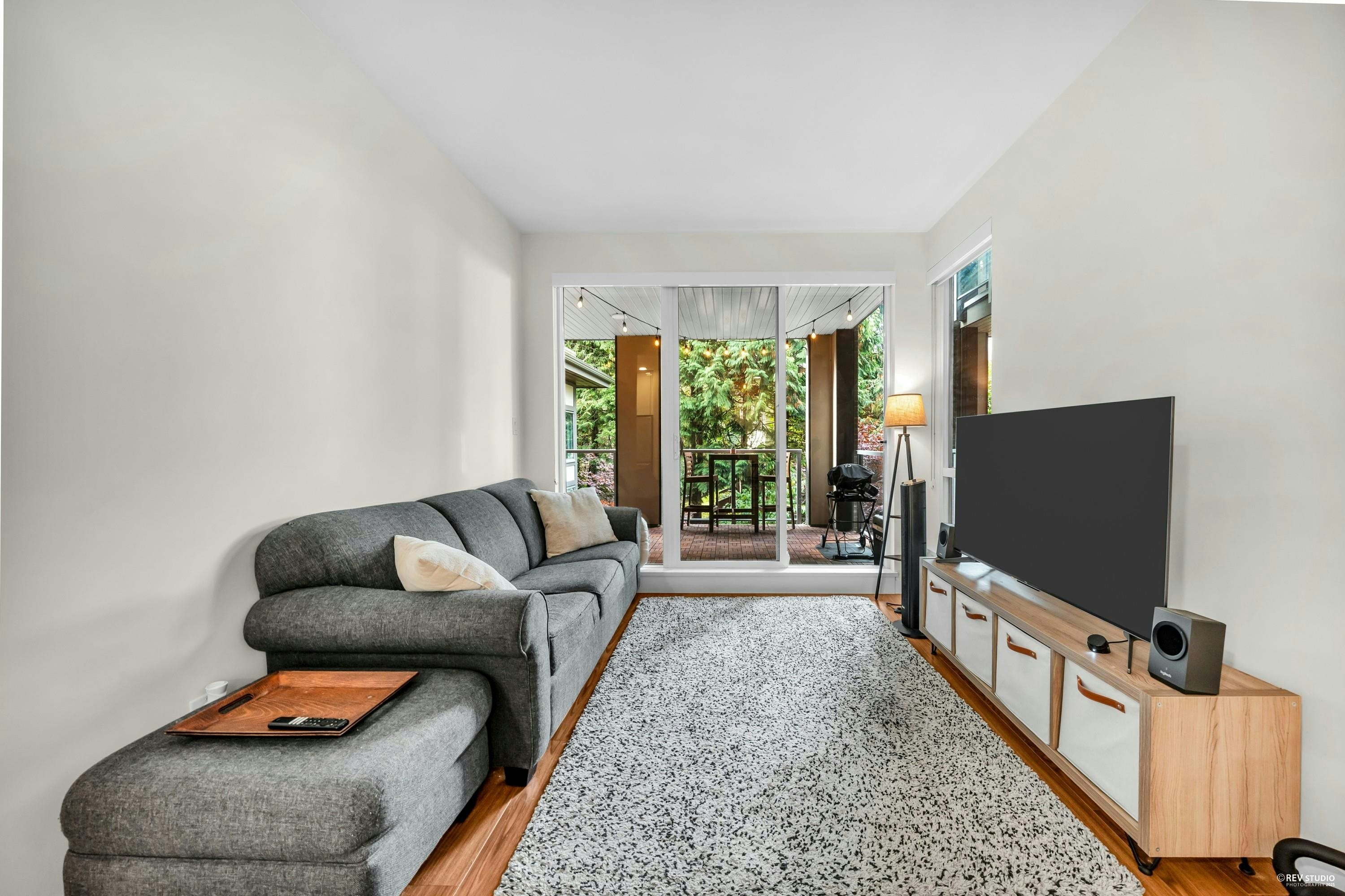 201-5460 Broadway, Burnaby, BC, V5B 0B4 - 12