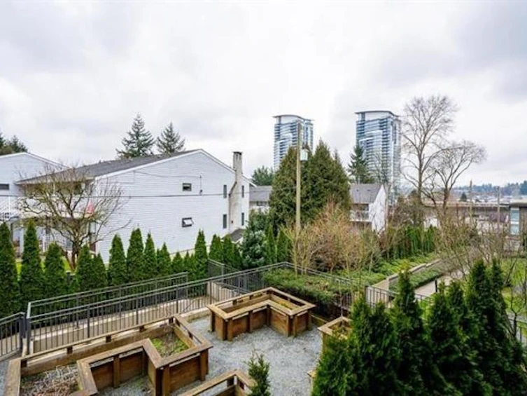 201-5460 Broadway, Burnaby, BC, V5B 0B4 - 25