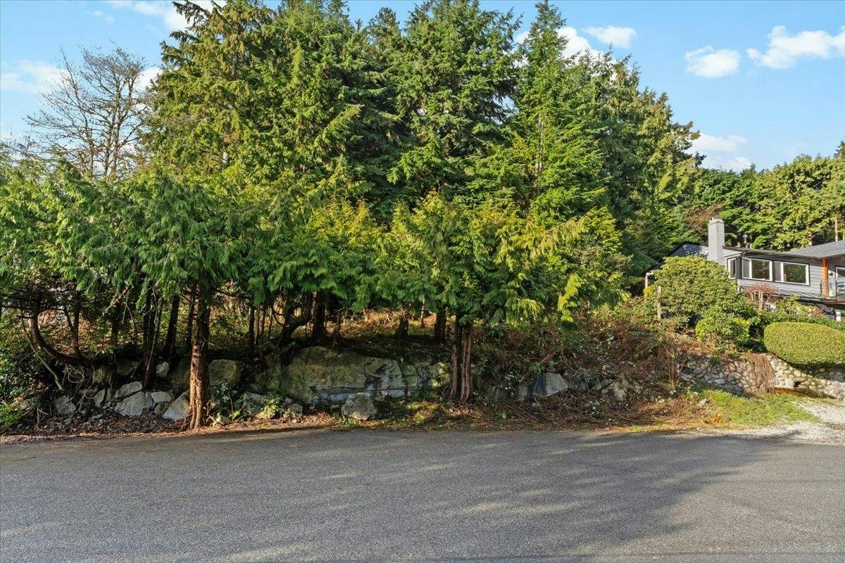 478 Craigmohr Drive, West Vancouver, BC, V7S 1W6 - 9