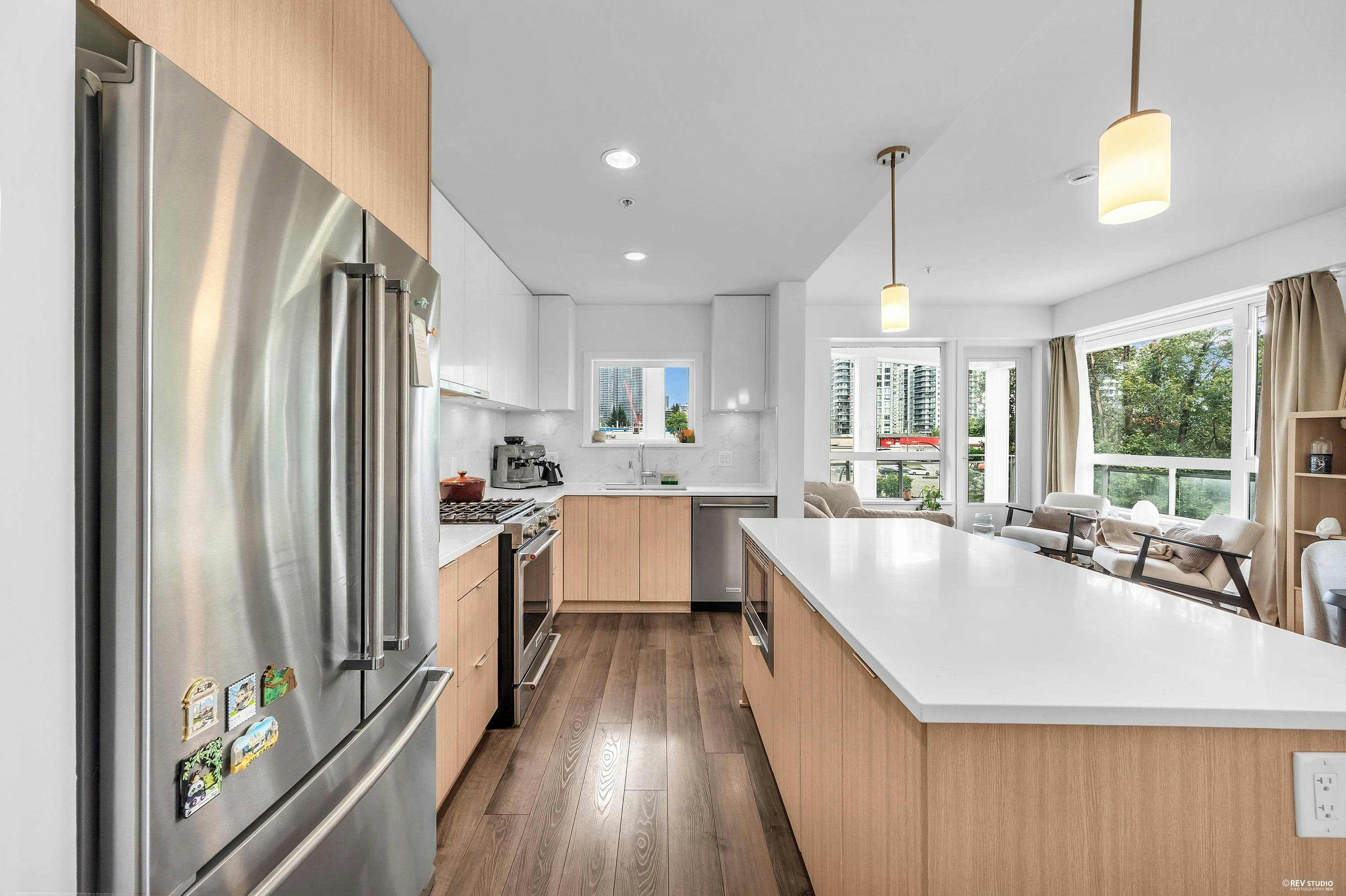 412-2188 Madison Avenue - 2