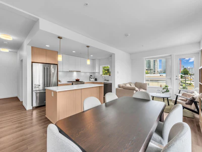 412-2188 Madison Avenue - 4