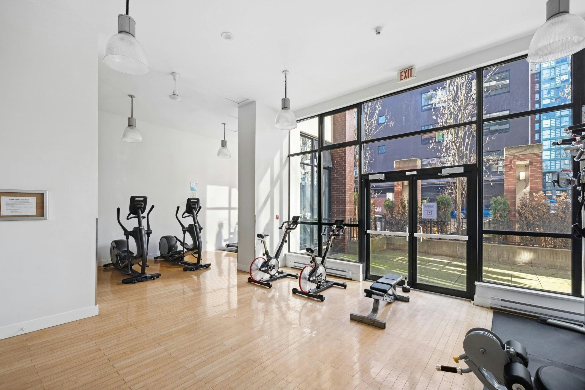 502-977 Mainland Street, Vancouver, BC, V6B 1T2 - 9