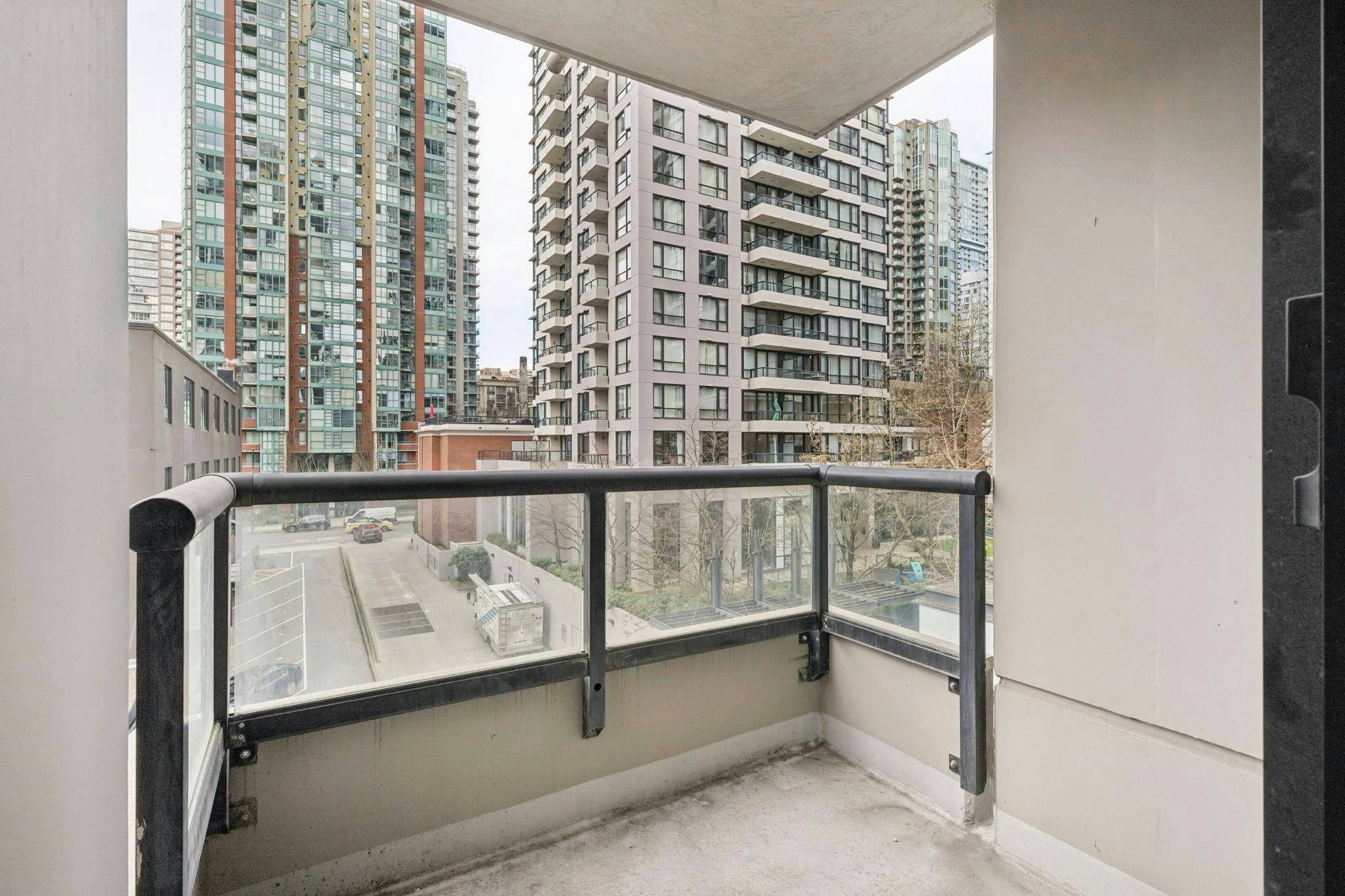 502-977 Mainland Street, Vancouver, BC, V6B 1T2 - 8