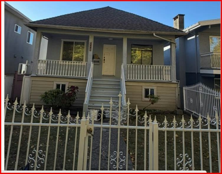 5441 Dundee Street, Vancouver, BC, V5R 3T8