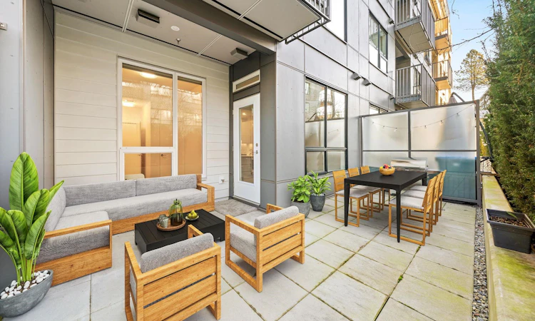 101-648 Lea Avenue
