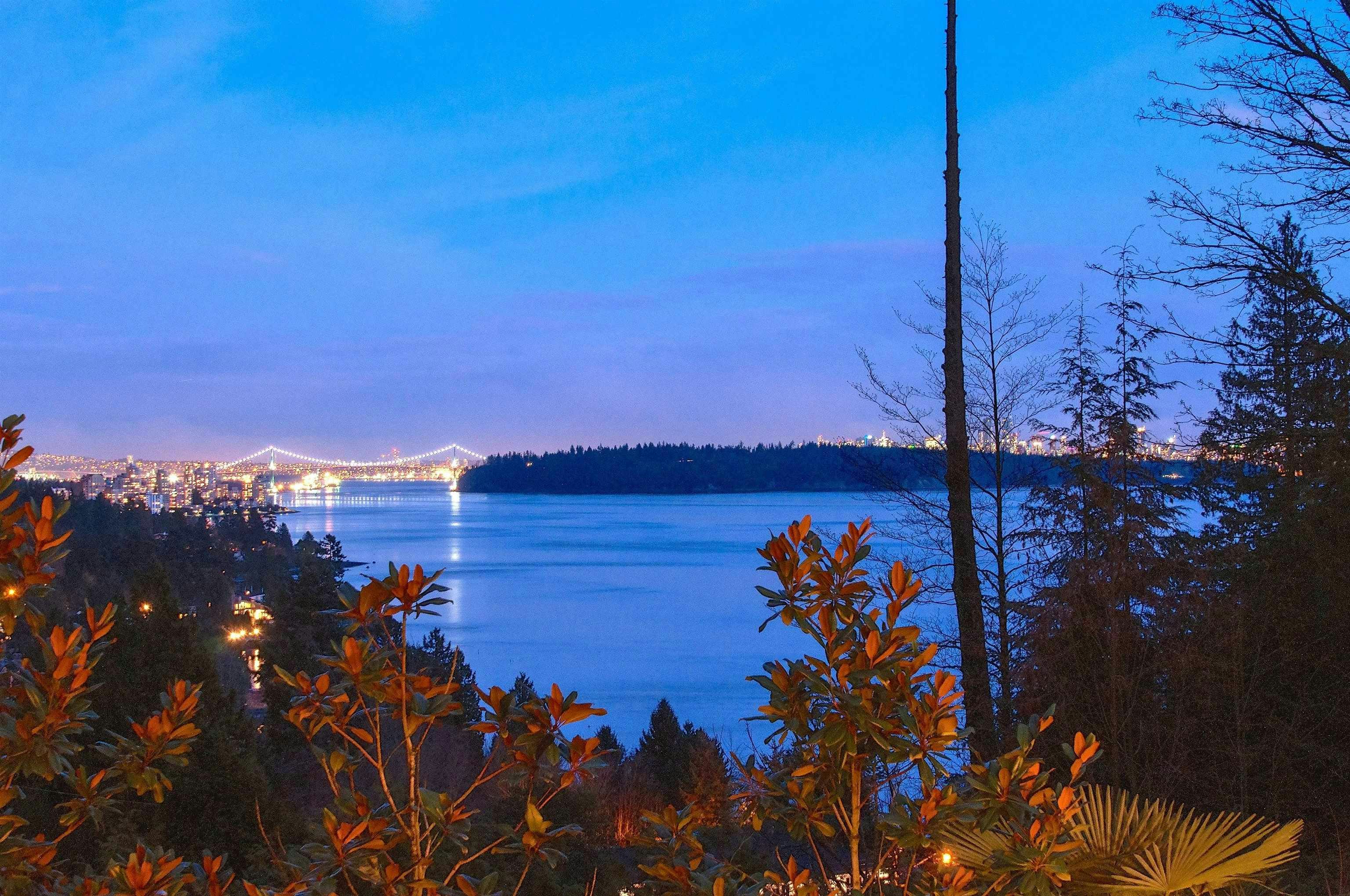 460 Westholme Road, West Vancouver, BC, V7V 2N1