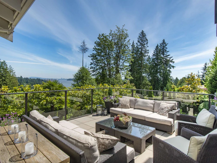 460 Westholme Road, West Vancouver, BC, V7V 2N1 - 3