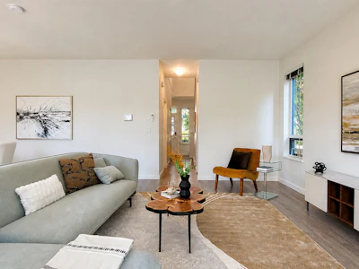 152-3500 Burke Village Promenade - 5