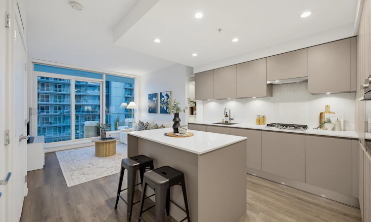 1511-3833 Evergreen Place