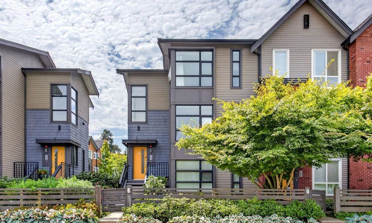 105-2380 Ranger Lane