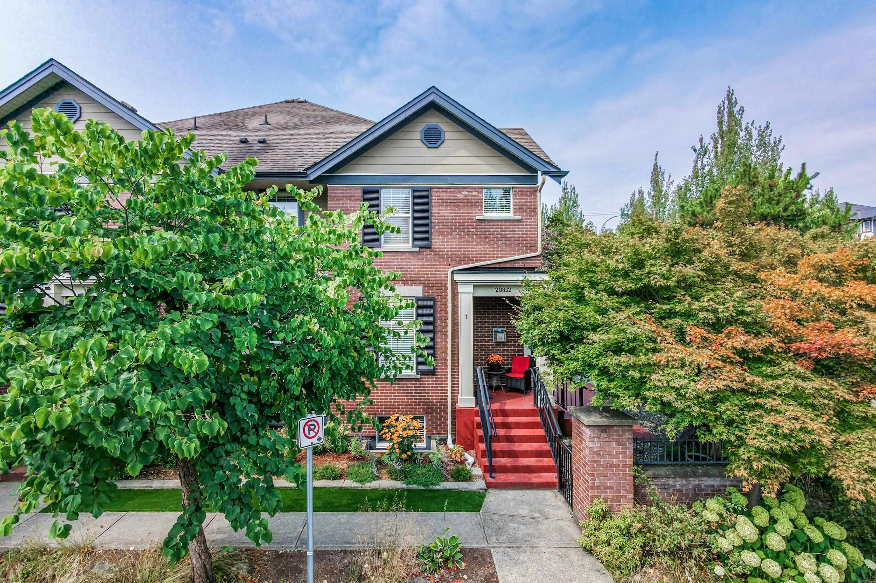 1-20832 70 Avenue, Langley, BC, V2Y 0G1
