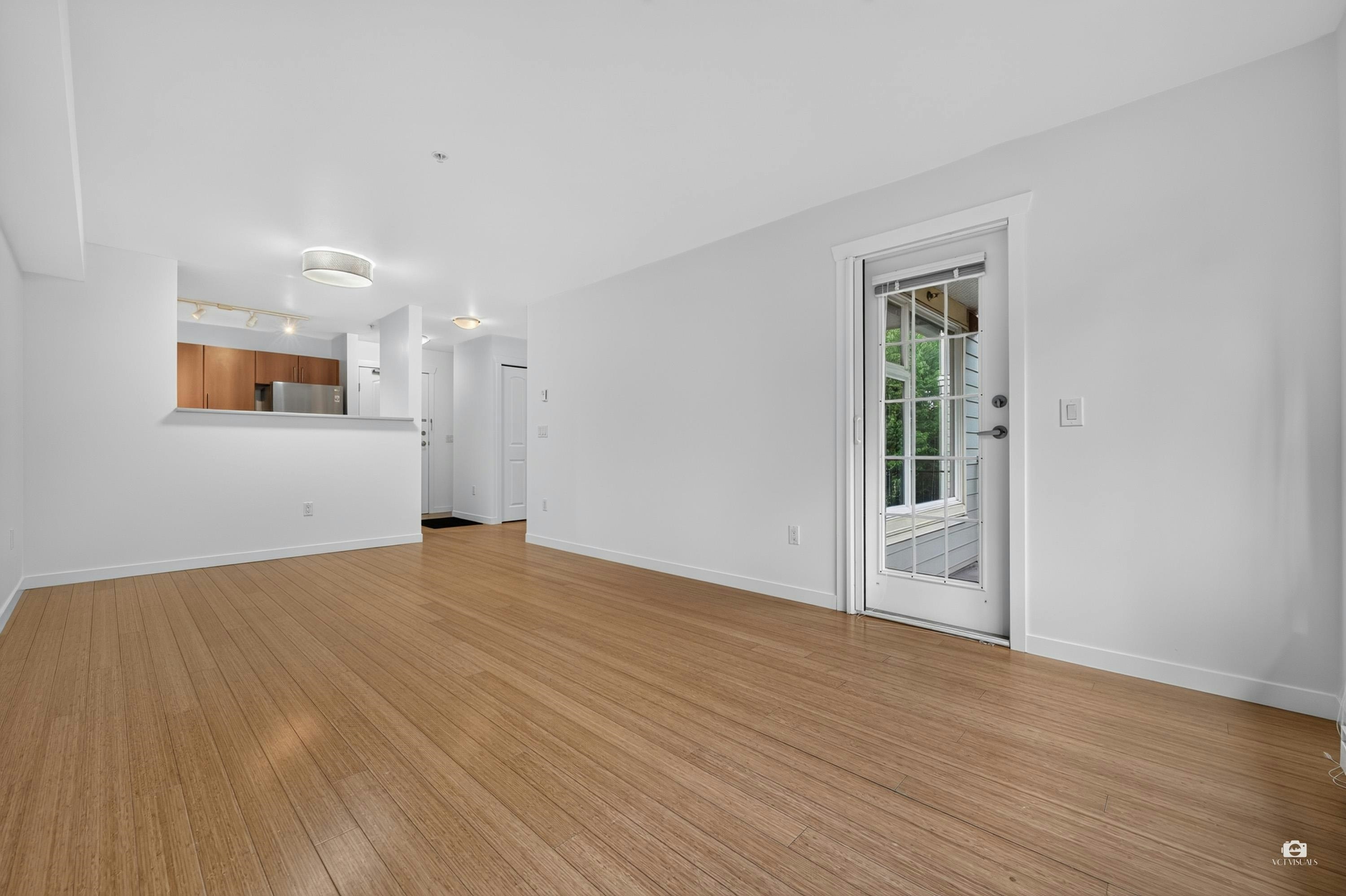 301-3575 Euclid Avenue Avenue - 5
