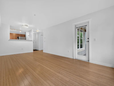 301-3575 Euclid Avenue Avenue - 5
