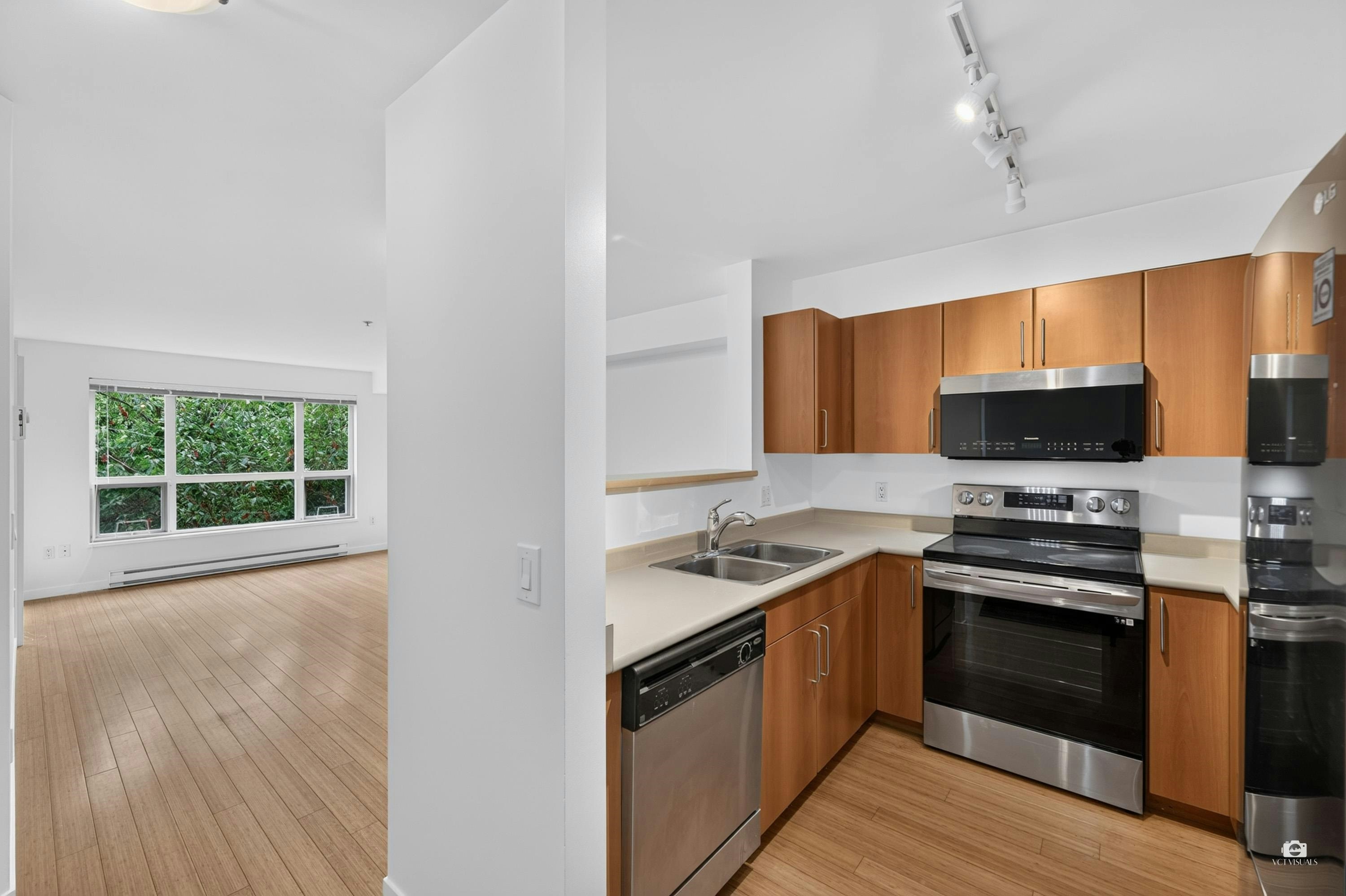 301-3575 Euclid Avenue Avenue, Vancouver, BC, V5R 6H5 - 7