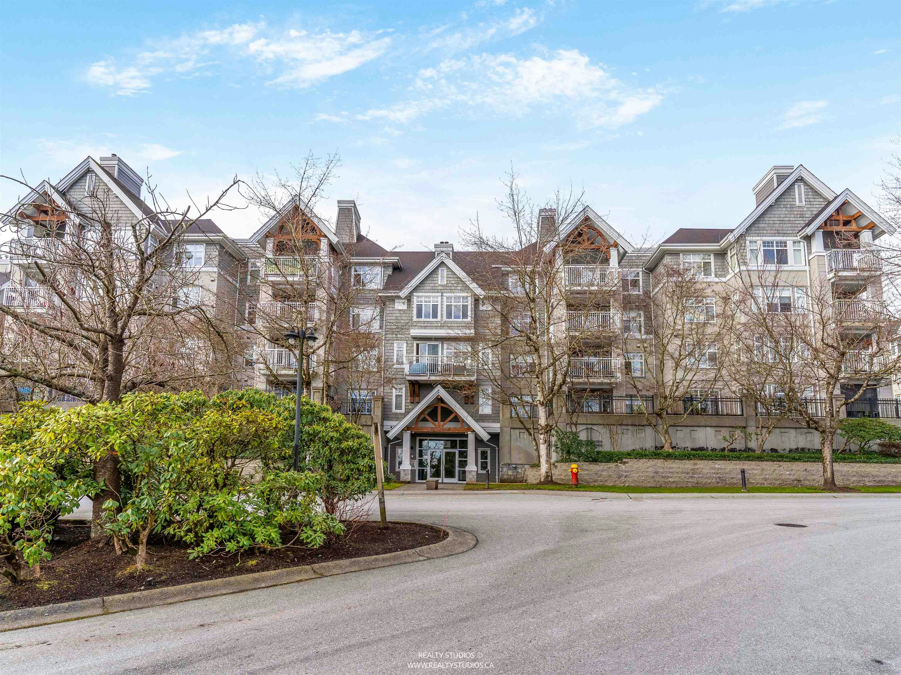 201-1432 Parkway Boulevard, Coquitlam, BC, V3E 3L9