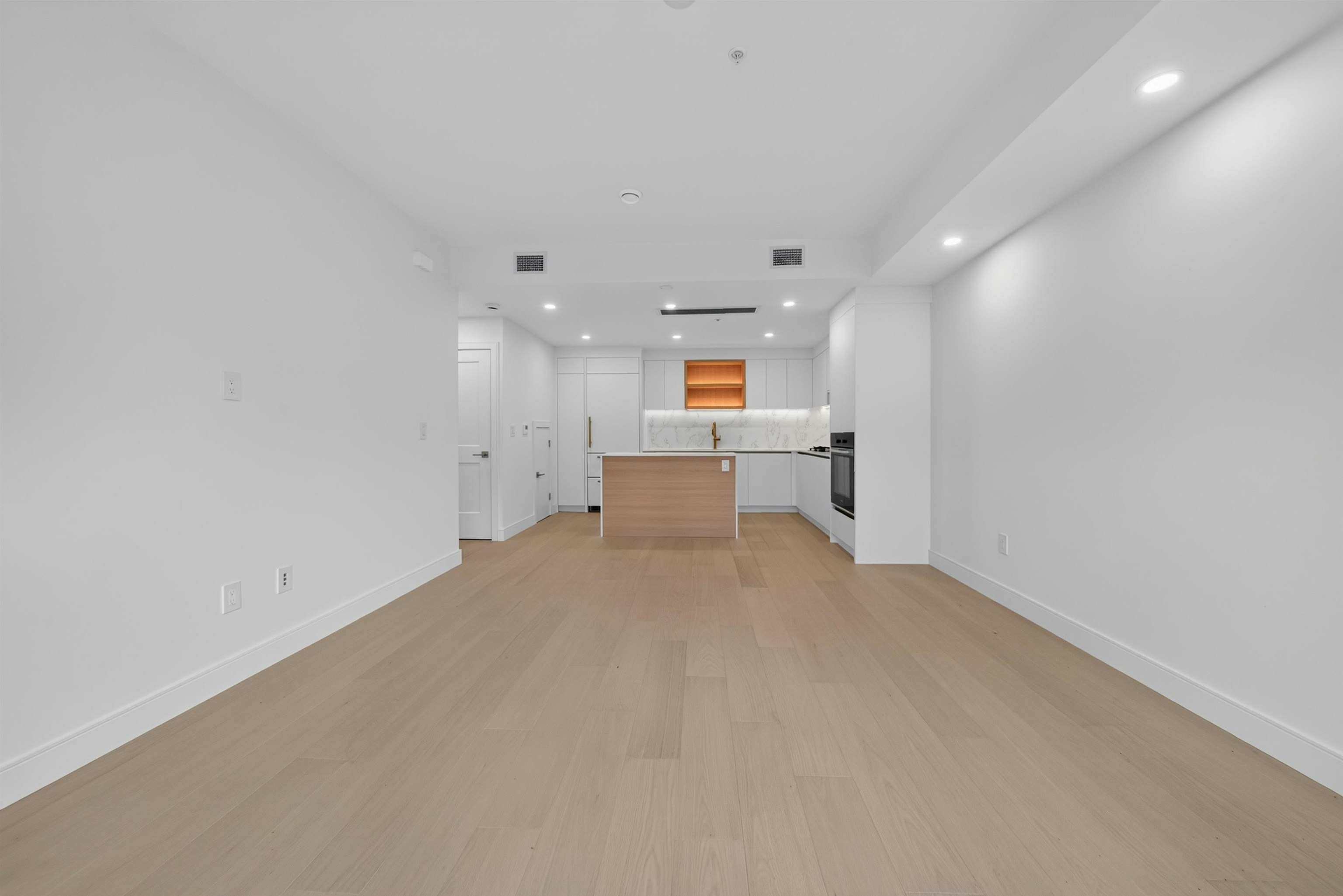 208-918 W 32nd Avenue, Vancouver, BC, V5Z 0L3 - 6