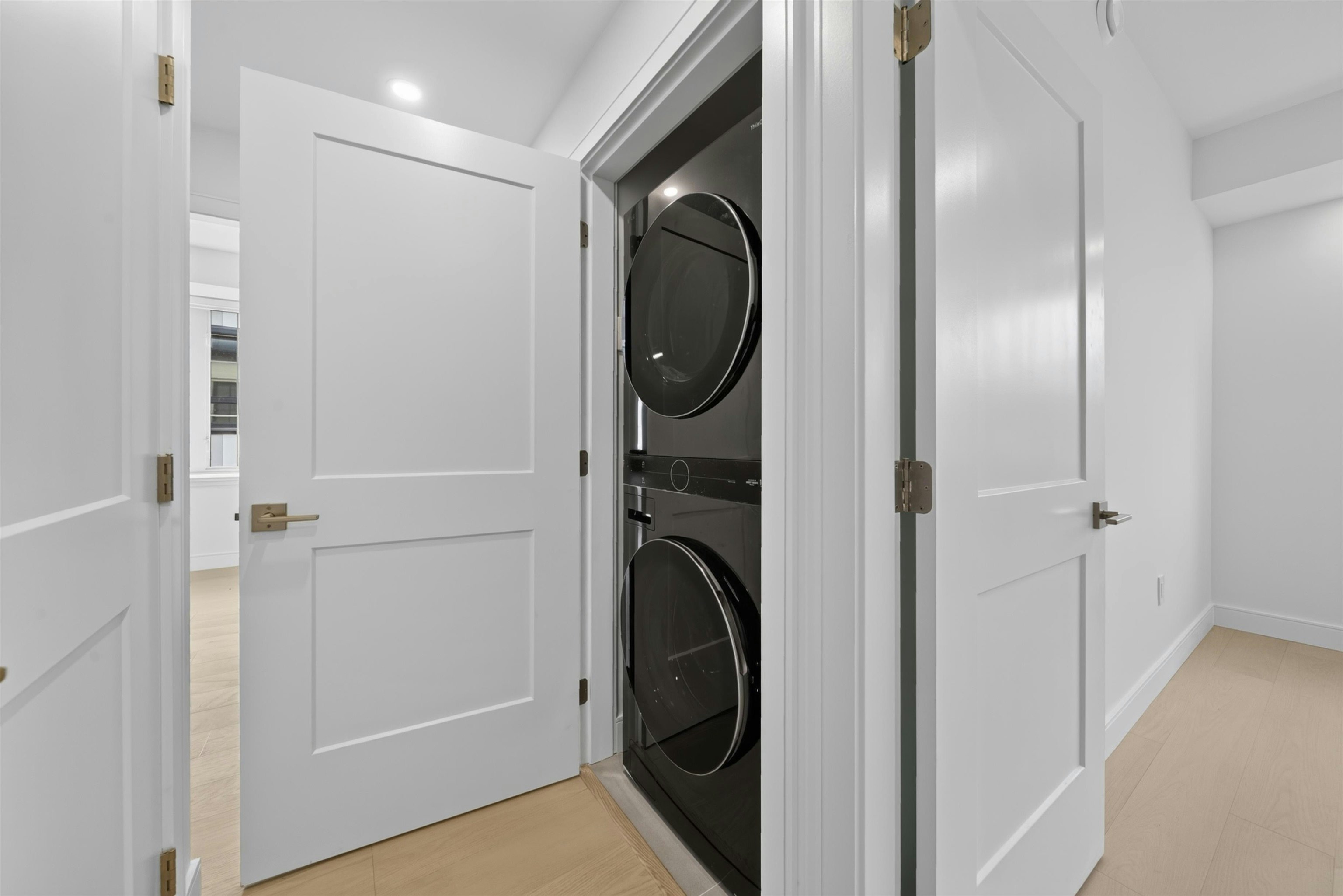 208-918 W 32nd Avenue, Vancouver, BC, V5Z 0L3 - 13