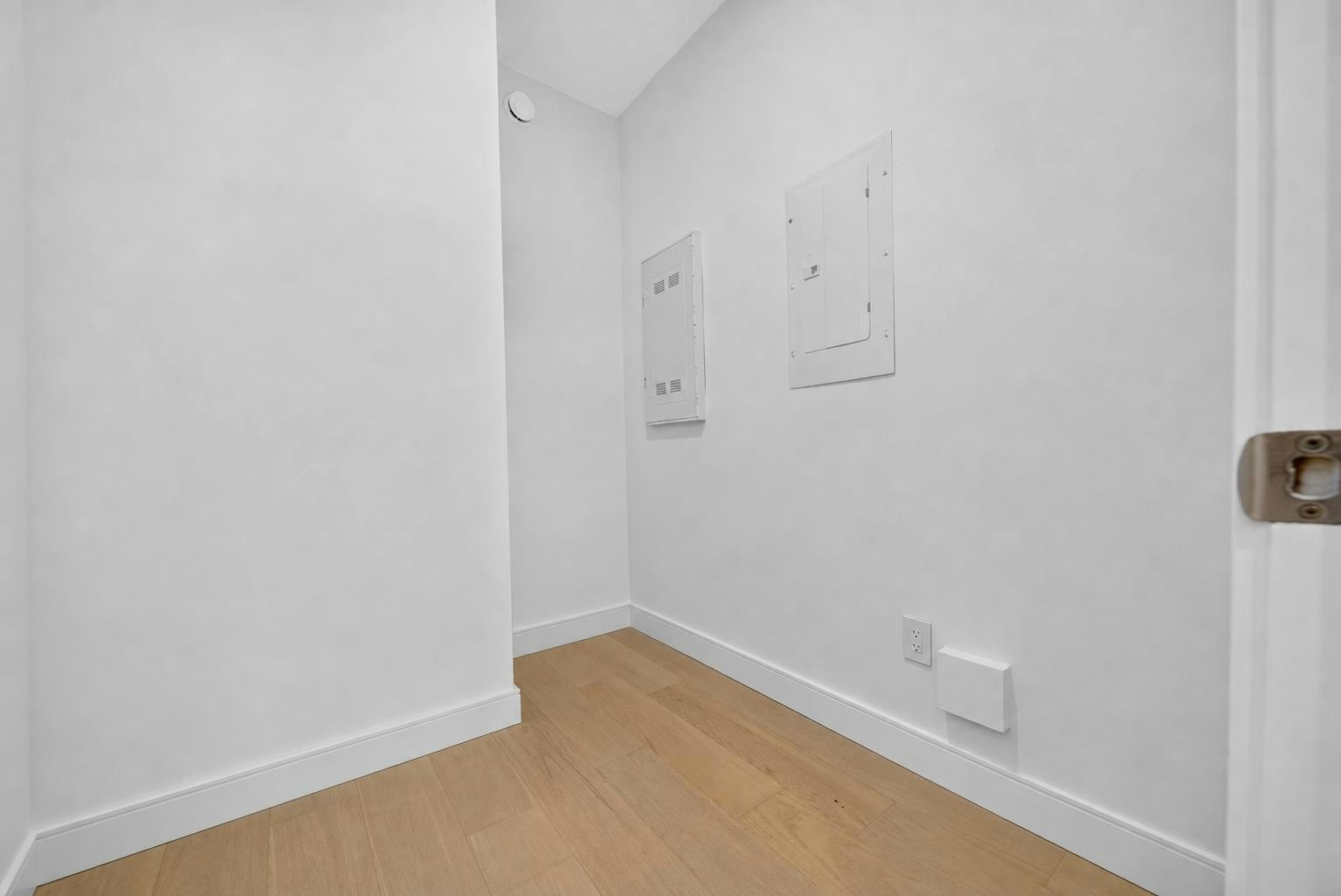 208-918 W 32nd Avenue, Vancouver, BC, V5Z 0L3 - 18