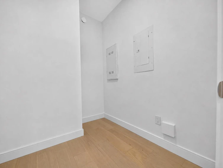 208-918 W 32nd Avenue, Vancouver, BC, V5Z 0L3 - 18