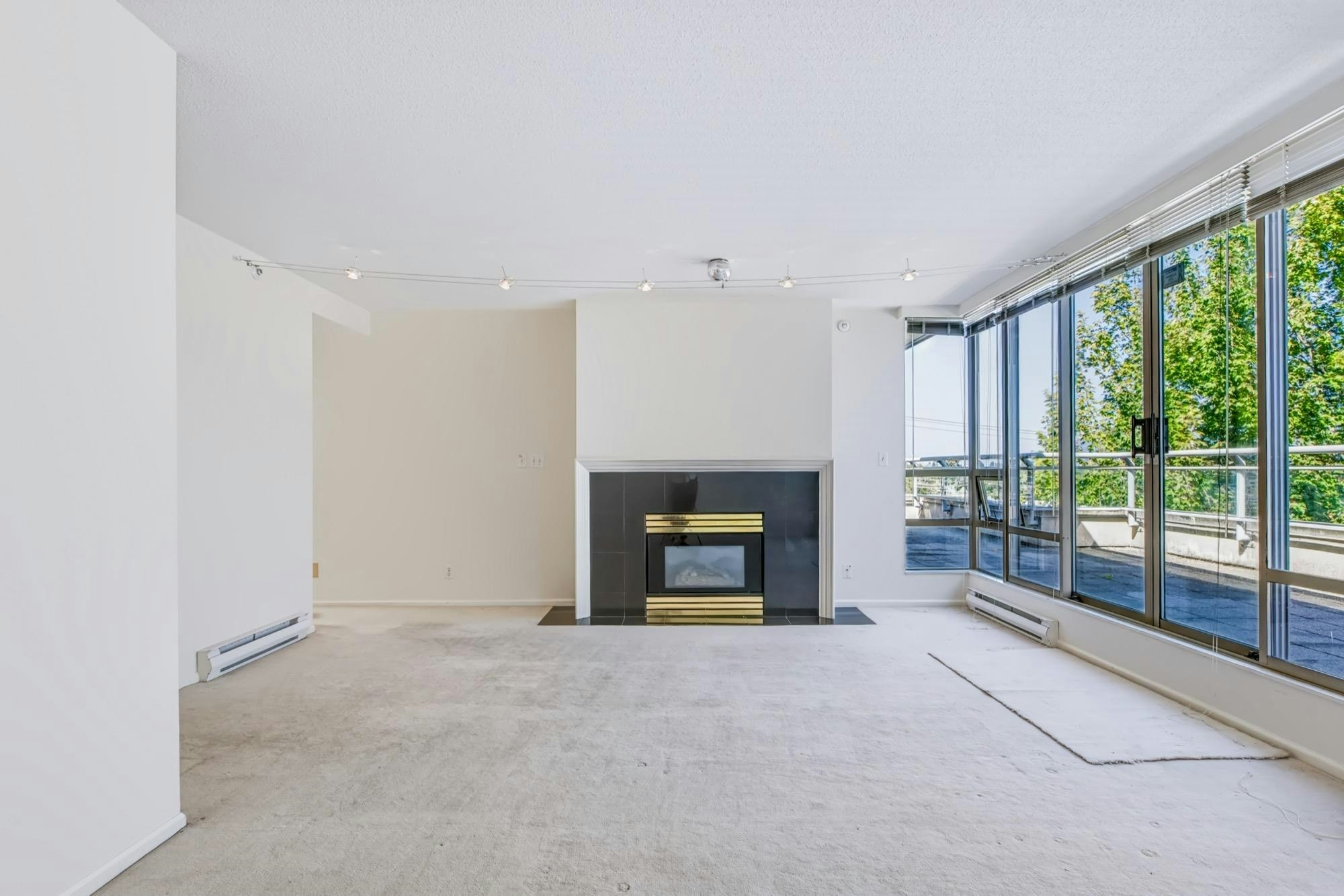 PH1-2438 Heather Street - 4