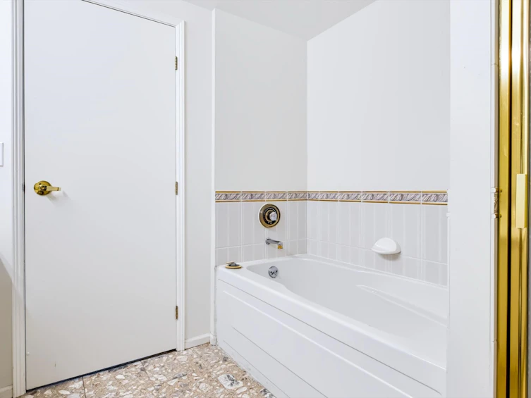 PH1-2438 Heather Street, Vancouver, BC, V5Z 3H9 - 17