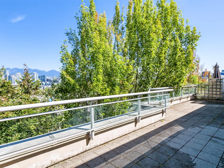 PH1-2438 Heather Street, Vancouver, BC, V5Z 3H9 - 24