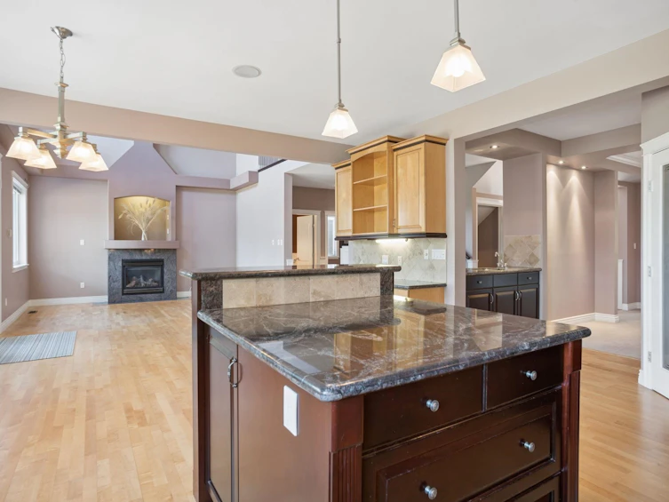 789 Grover Avenue, Coquitlam, BC, V3J 3C9 - 17