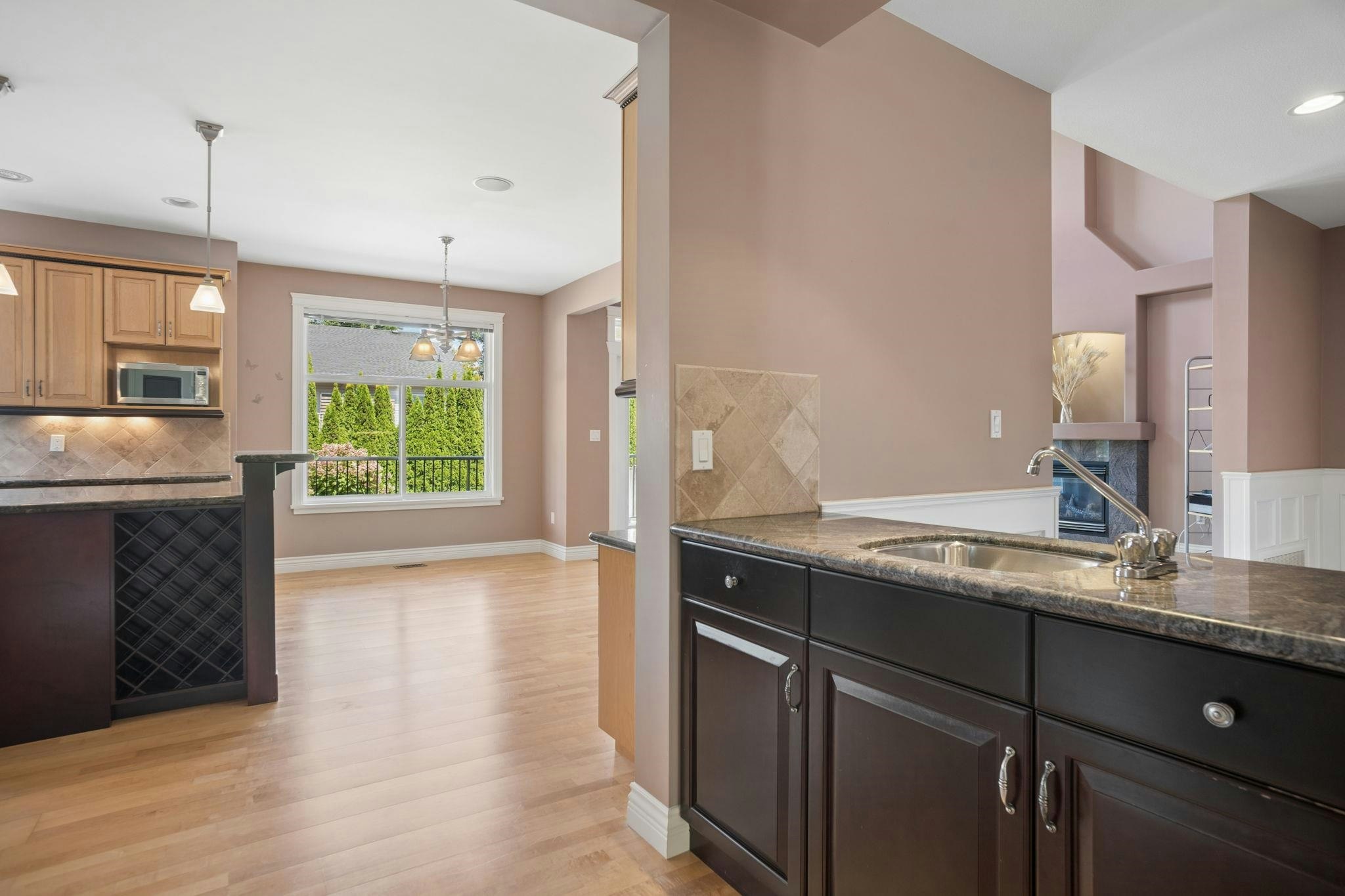 789 Grover Avenue, Coquitlam, BC, V3J 3C9 - 18