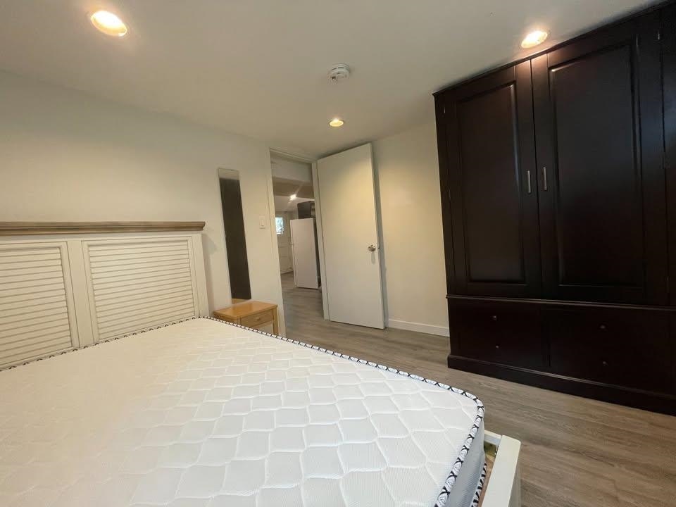 4631 W 14th Ave, Vancouver, BC, V6R 2Y7 - 7