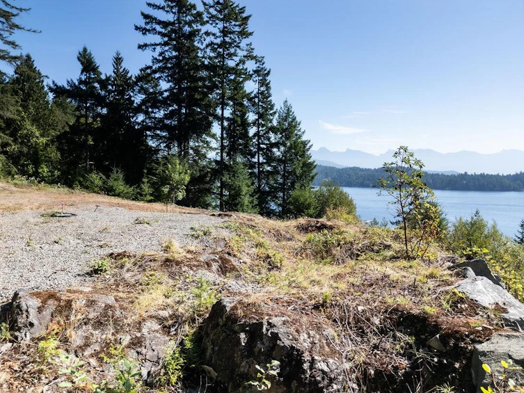 1573 Smith Road, Bowen Island, BC, V0N 1V6 - 7