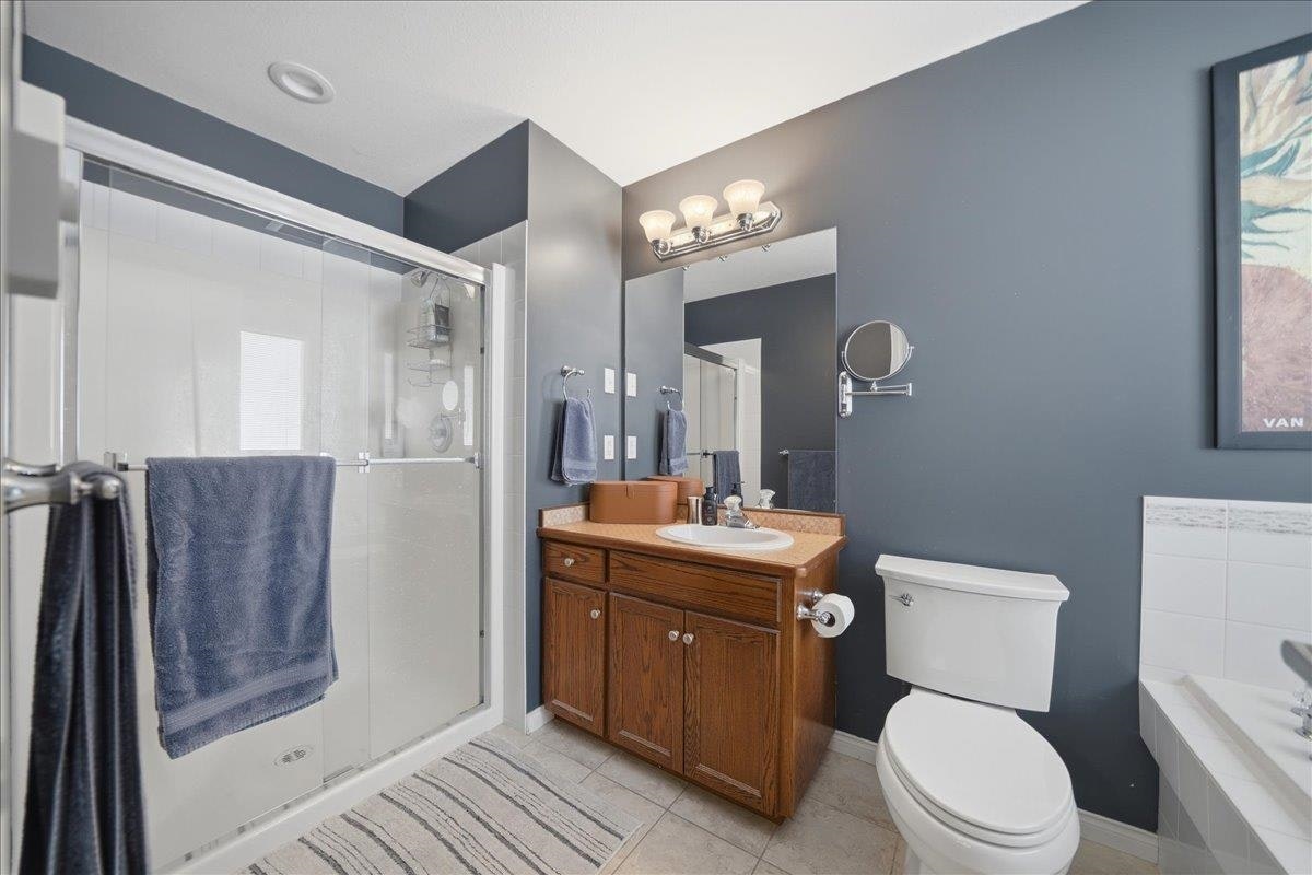 23659 Rock Ridge Drive, Maple Ridge, BC, V4R 2W2 - 24