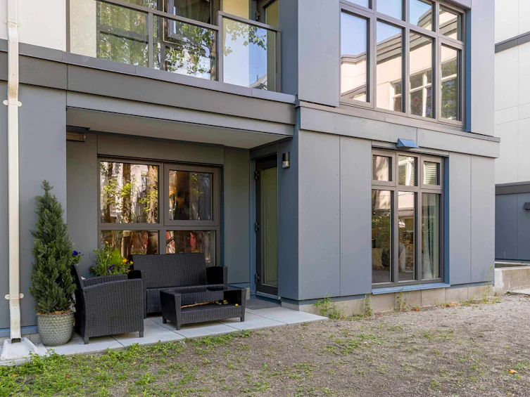 102-2528 E Broadway, Vancouver, BC, V5M 4V2 - 4