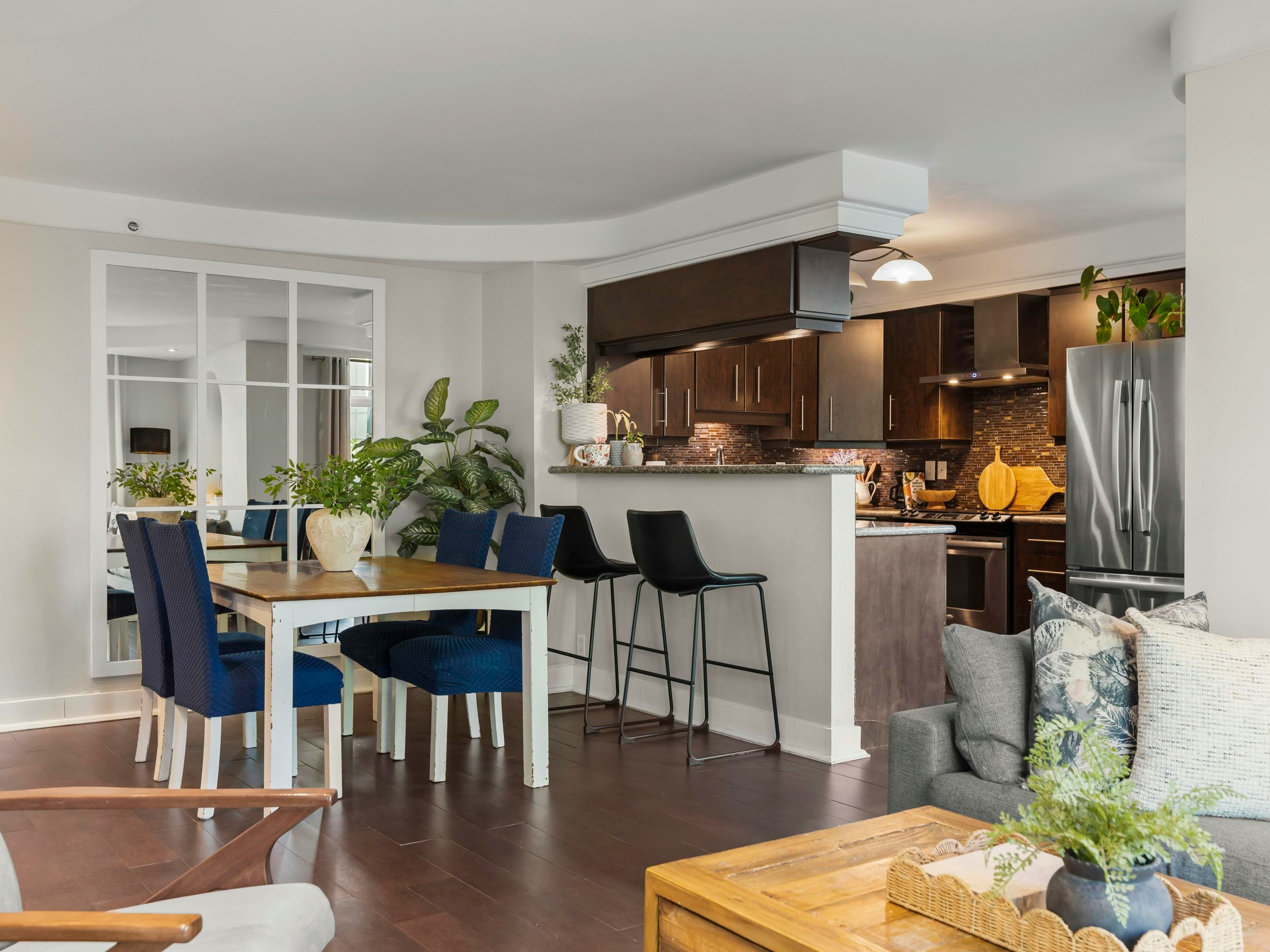 102-2528 E Broadway, Vancouver, BC, V5M 4V2 - 11