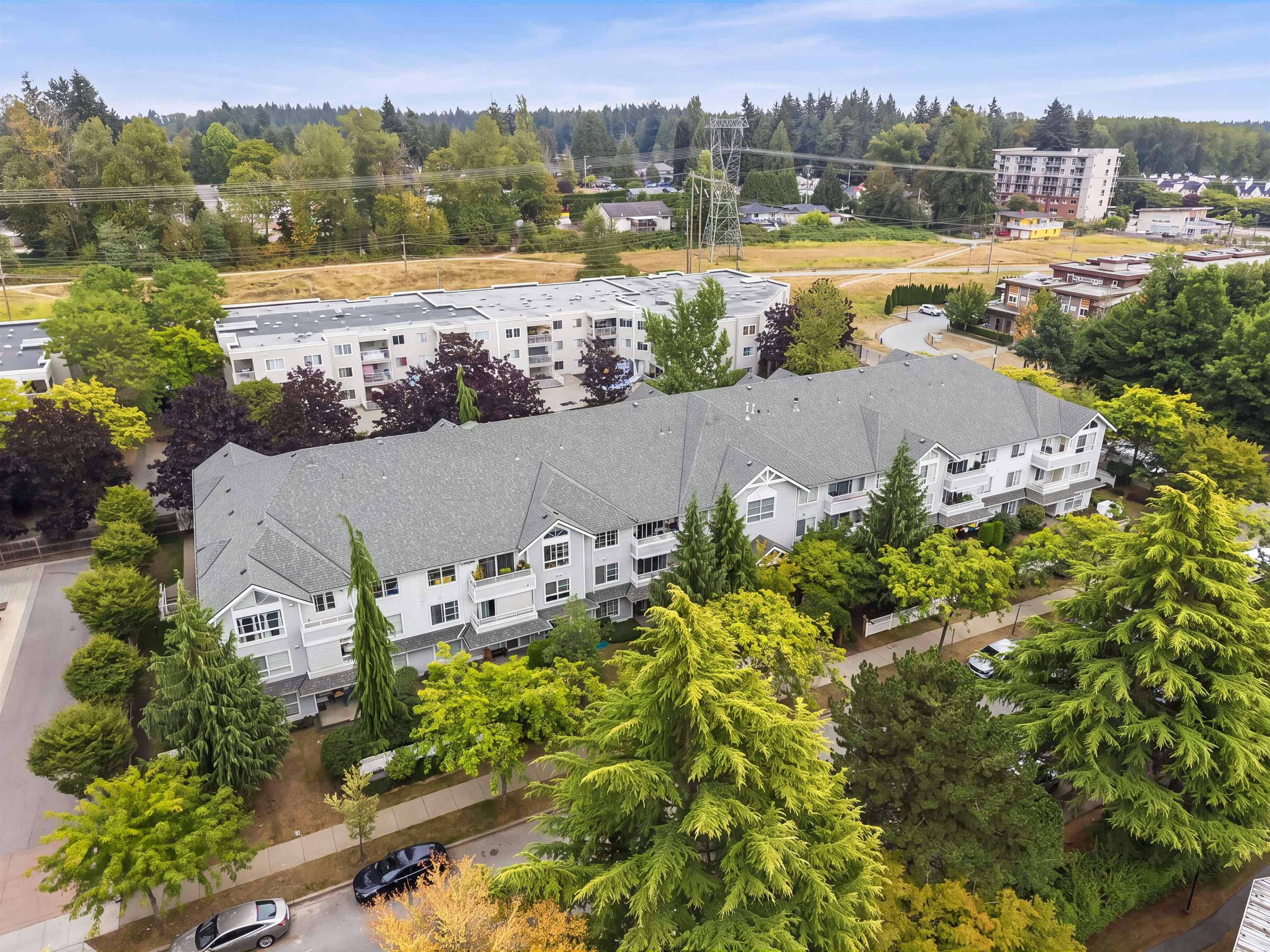 303-10130 139 Street, Surrey, BC, V3T 4L4