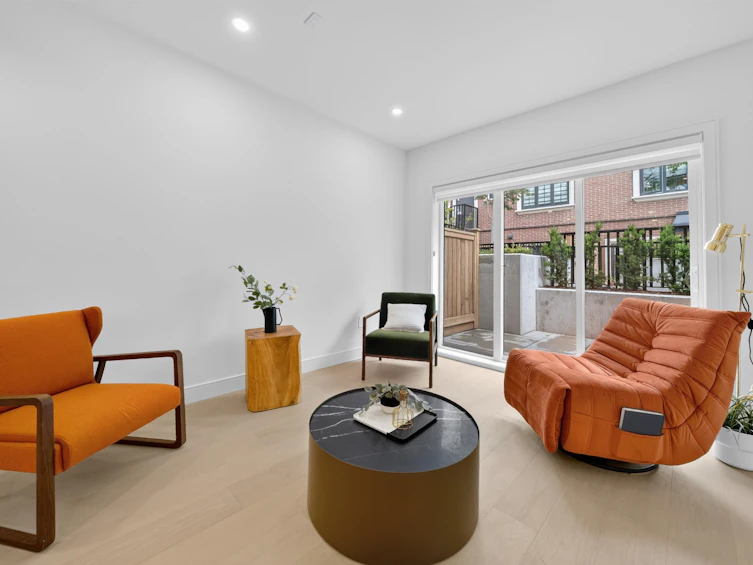 110-918 W 32nd Avenue, Vancouver, BC, V5Z 2K2 - 6