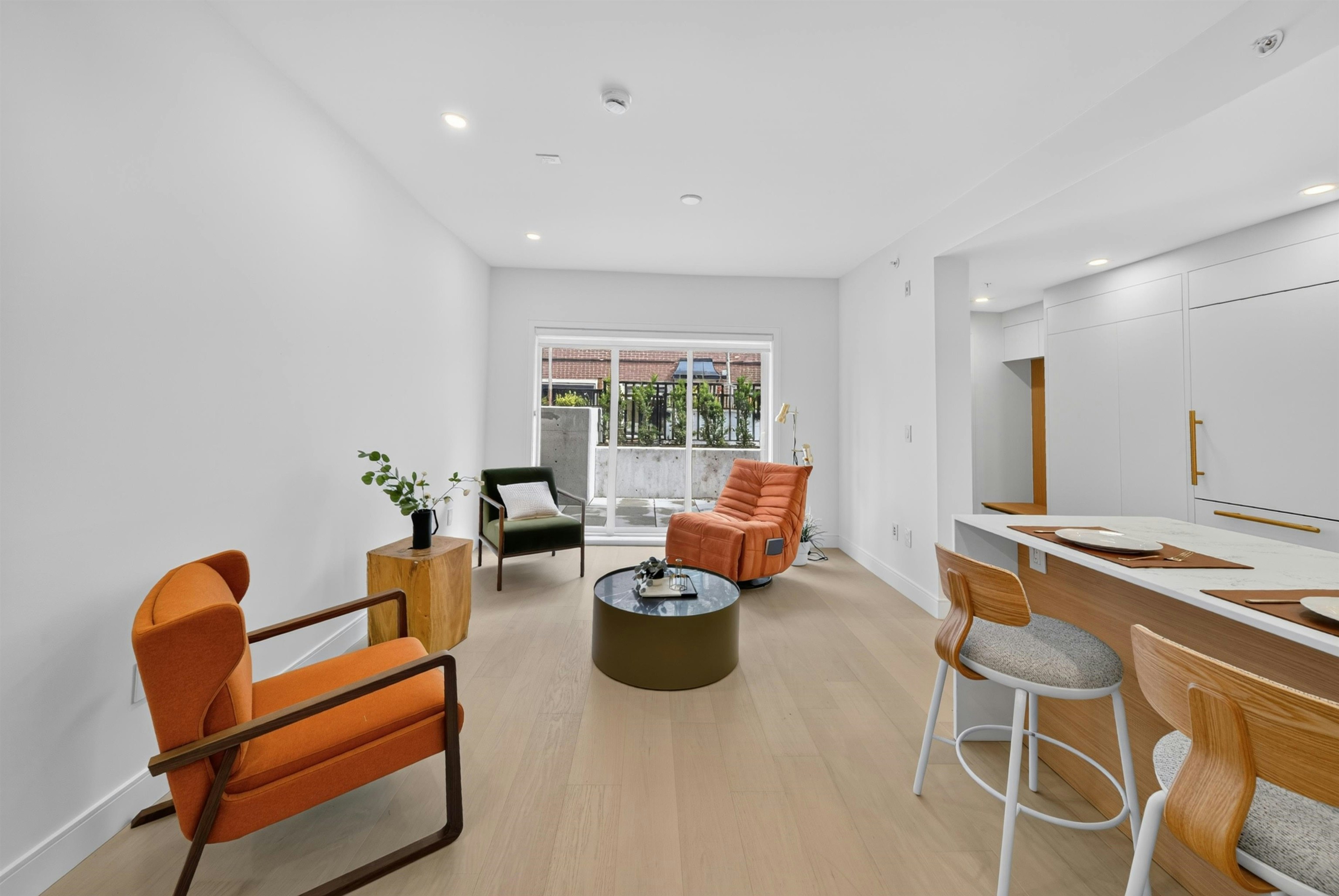 110-918 W 32nd Avenue, Vancouver, BC, V5Z 2K2 - 5