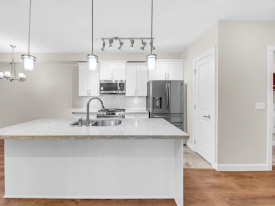 201-20328 86 Avenue - 2