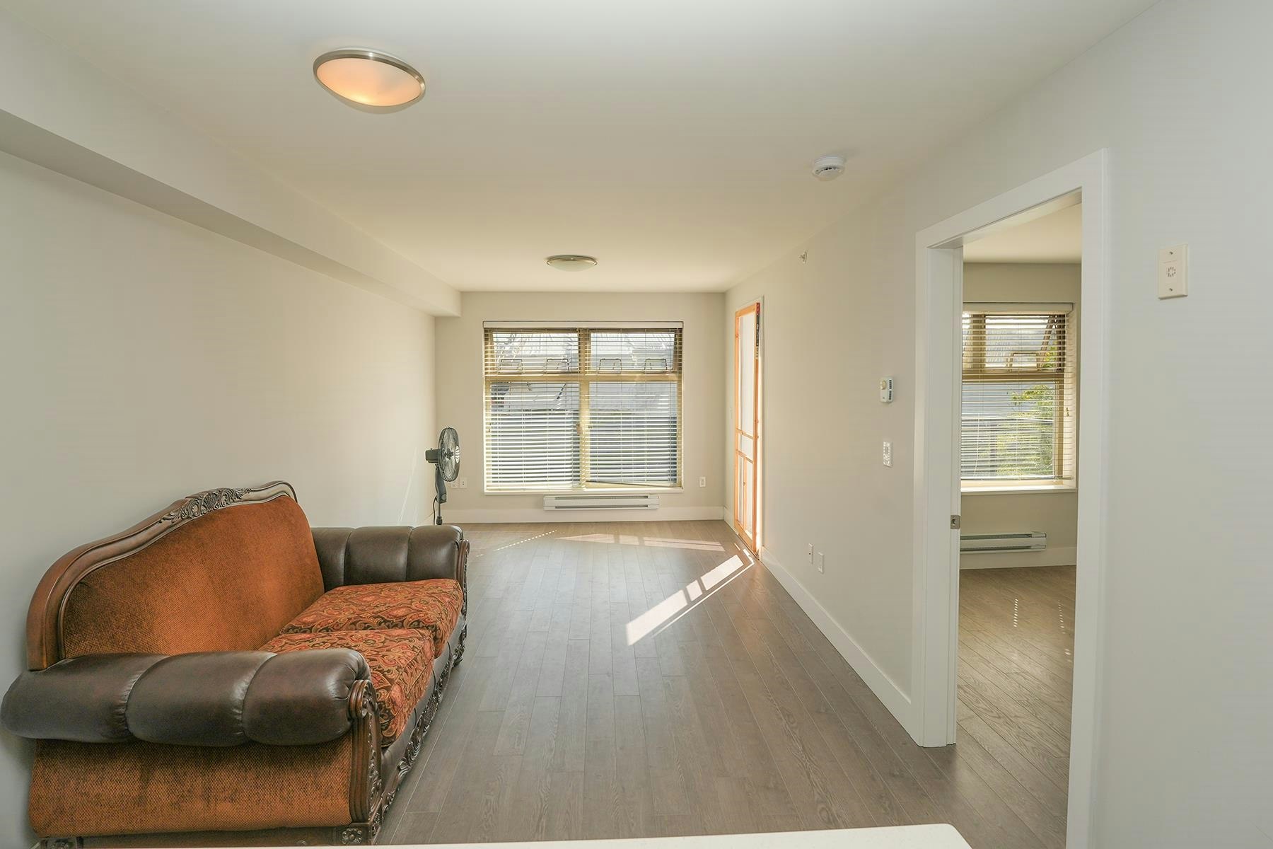 403-2408 E Broadway, Vancouver, BC, V5M 4T9 - 10