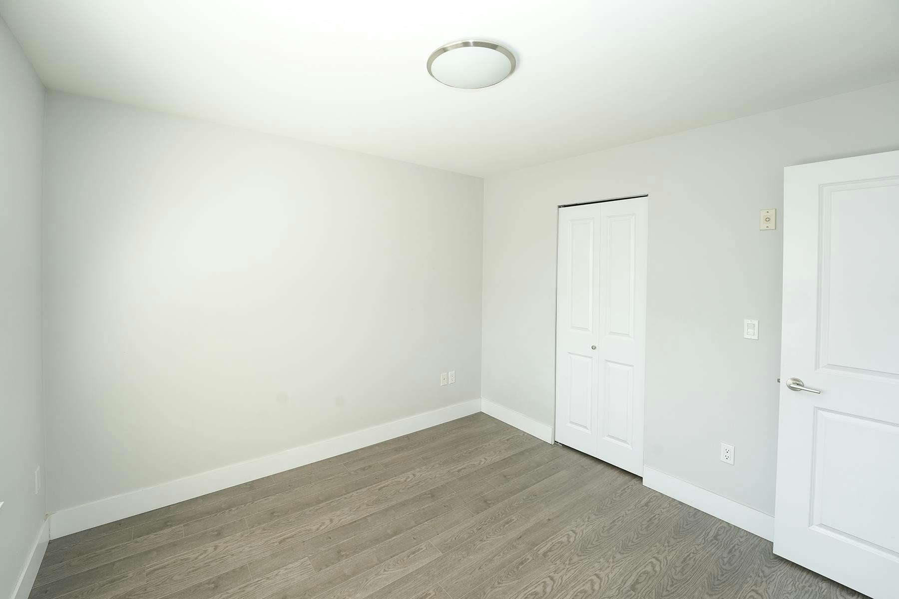 403-2408 E Broadway, Vancouver, BC, V5M 4T9 - 8