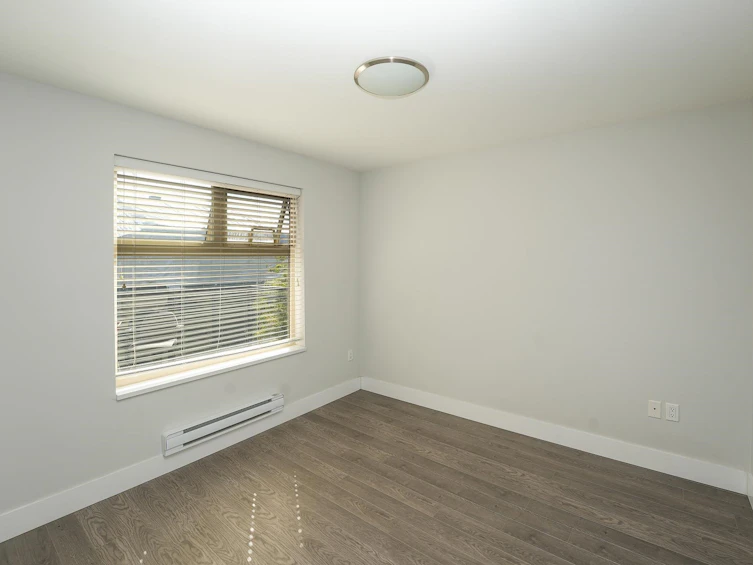 403-2408 E Broadway, Vancouver, BC, V5M 4T9 - 9