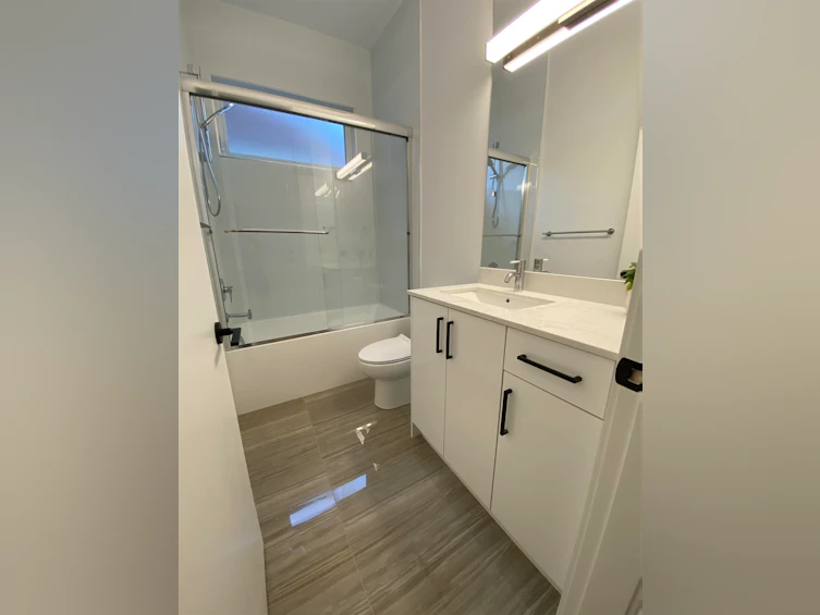 928 Chilliwack Street, New Westminster, BC, V3L 4V5 - 27