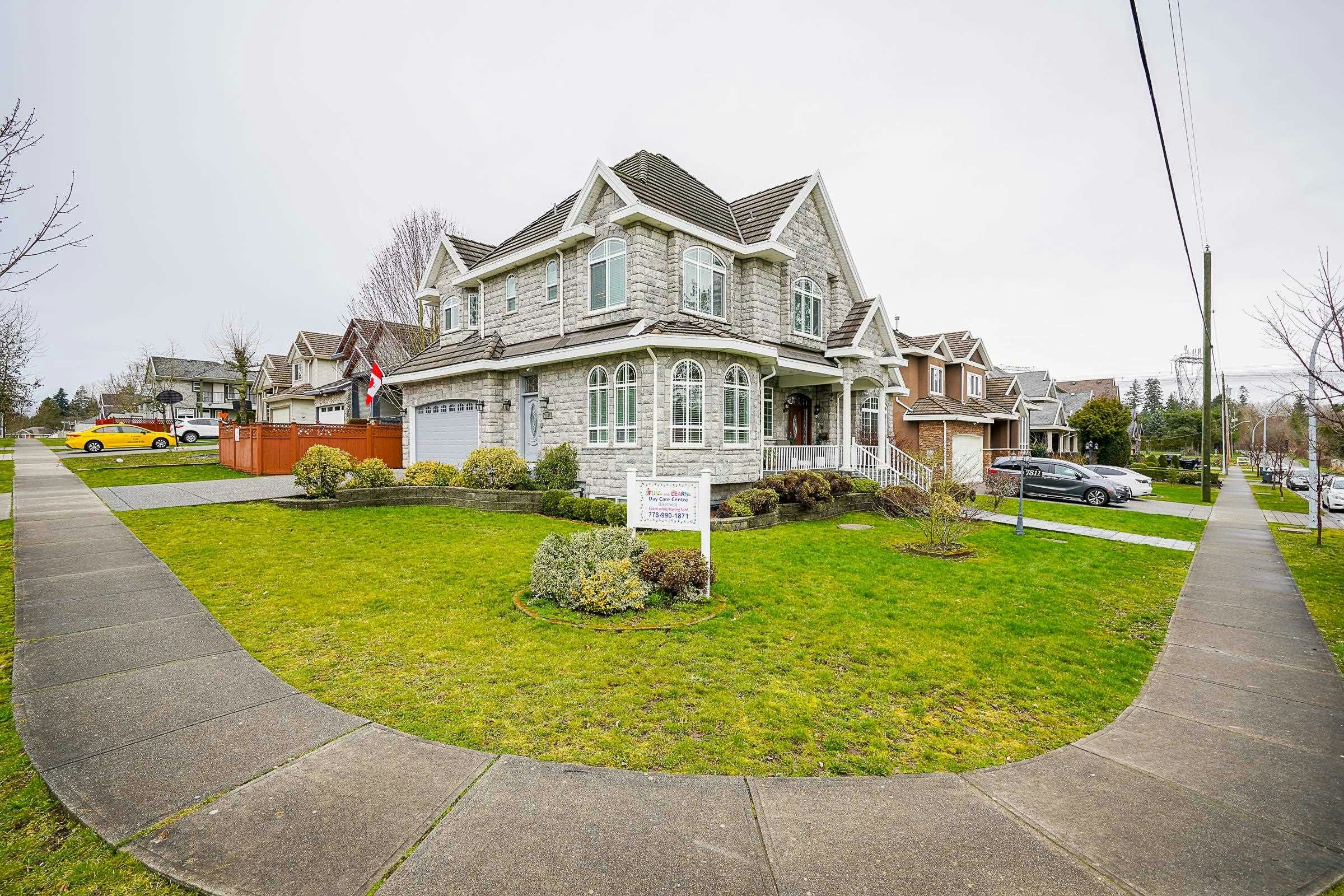 7811 148 Avenue, Surrey, BC, V3S 3G1