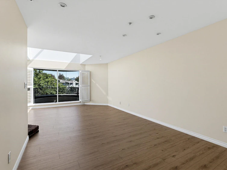 406-525 Wheelhouse Square, Vancouver, BC, V5Z 4L8 - 3